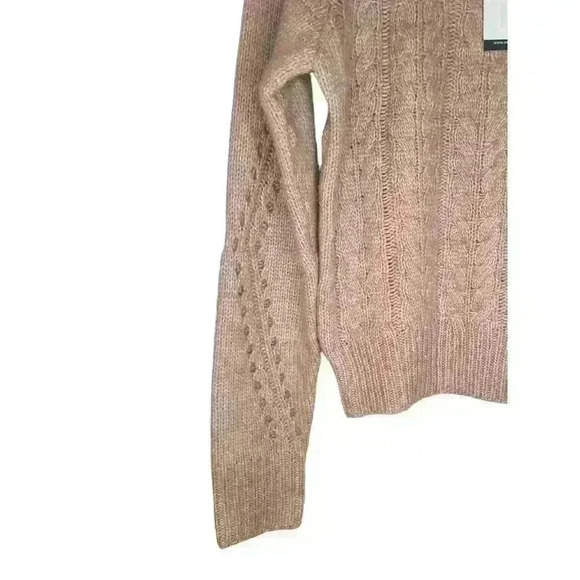 En Saison
Gemma Cable Knit Crew Neck Long Sleeve
Sweater Size Small NWT - Picture 7 of 12
